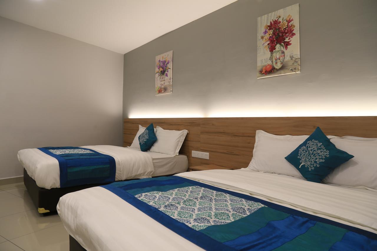 Lavana Hotel Batu Caves Extérieur photo