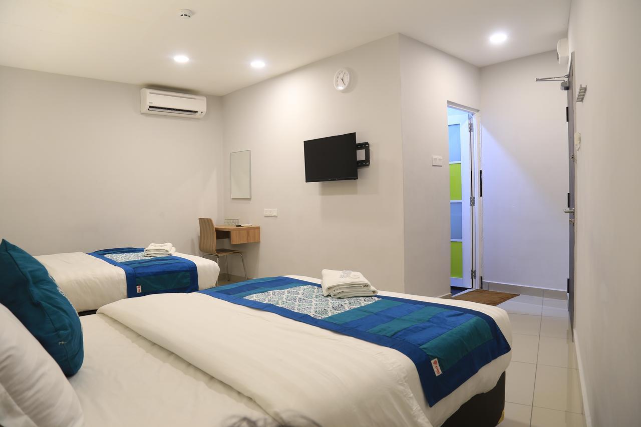 Lavana Hotel Batu Caves Extérieur photo