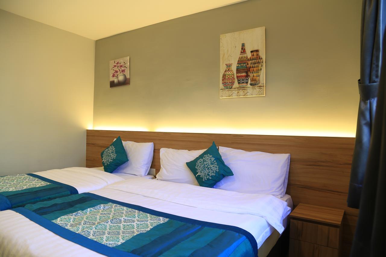 Lavana Hotel Batu Caves Extérieur photo